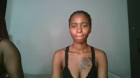 Snapshot of hottie_mistie chatting on May 31, 6:42 am hottie_mistie online show from May 31, 6:42 am