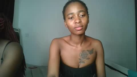 Snapshot of hottie_mistie chatting on June 1, 6:31 pm hottie_mistie online show from June 1, 6:31 pm