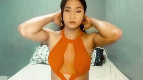 hottiebridgettexx online show from May 16, 8:07 pm