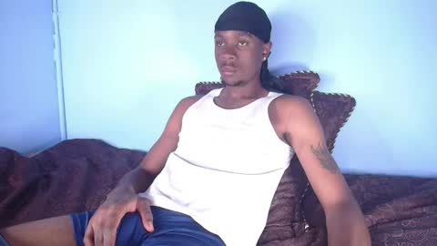 Snapshot of hottiekingny chatting on September 20, 2:12 am independent Model online show from September 20, 2:12 am