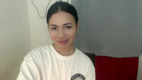 N I C A online show from February 23, 5:49 am