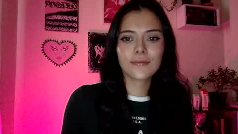 Snapshot of hottietat4u chatting on October 29, 8:32 pm Tat online show from October 29, 8:32 pm