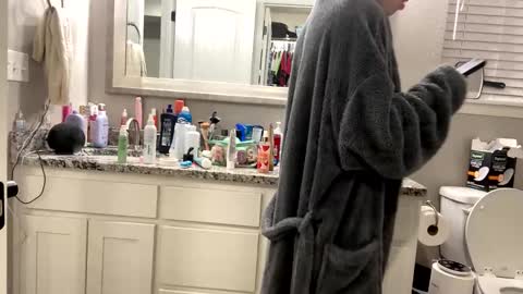 hottiewithabody101 online show from April 6, 10:27 am