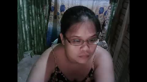 Snapshot of hotty_babex chatting on April 26, 2:04 pm hotty_babex online show from April 26, 2:04 pm