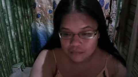 Snapshot of hotty_babex chatting on May 9, 4:45 pm hotty_babex online show from May 9, 4:45 pm