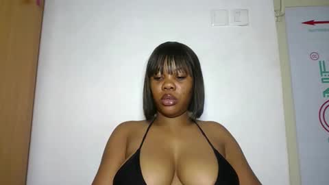 hotty_lora889 online show from February 10, 10:08 am