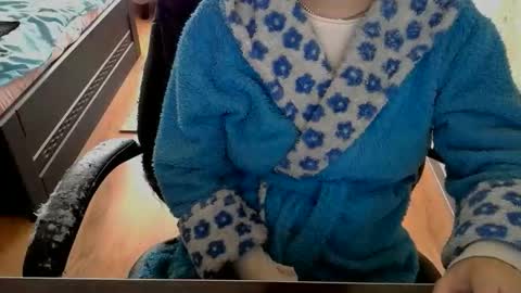 Mary online show from April 23, 12:29 pm