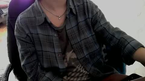 Snapshot of hotty_mary chatting on May 11, 9:15 am Mary online show from May 11, 9:15 am