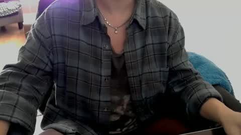 Snapshot of hotty_mary chatting on May 13, 9:06 am Mary online show from May 13, 9:06 am