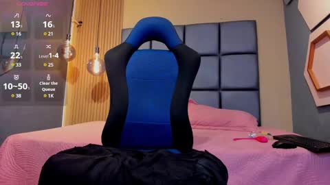 Snapshot of hotty_red_ chatting on January 8, 9:44 pm HOTTY online show from January 8, 9:44 pm