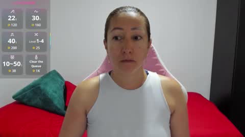 hottychrystal online show from March 18, 12:08 pm