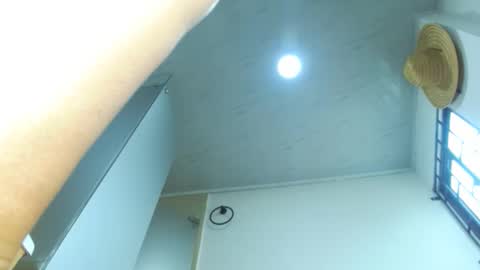 Mary online show from November 1, 4:42 pm