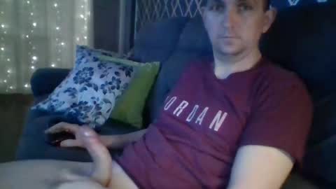 Snapshot of hotuk86 chatting on February 11, 9:46 pm hotuk86 online show from February 11, 9:46 pm