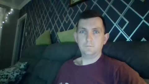 Snapshot of hotuk86 chatting on February 13, 10:00 pm hotuk86 online show from February 13, 10:00 pm