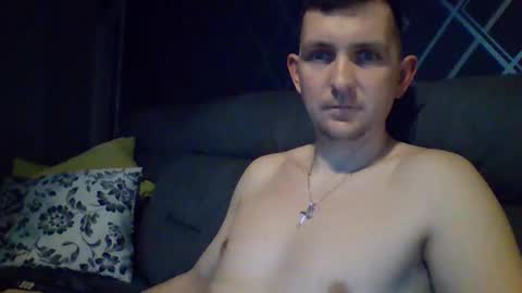 Snapshot of hotuk86 chatting on February 26, 9:27 pm hotuk86 online show from February 26, 9:27 pm