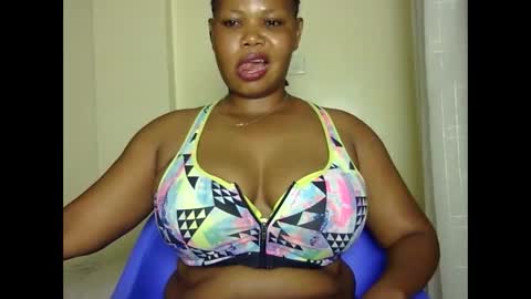 hotysquiter433224 online show from March 22, 8:45 pm