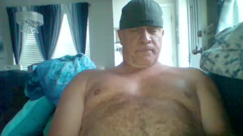 Snapshot of hotyummycock69 chatting on August 6, 11:12 am hotyummycock69 online show from August 6, 11:12 am