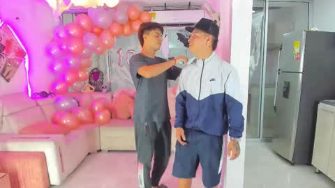 Snapshot of houseofwarrios chatting on October 29, 5:10 am we are Harry Jersi pablo and our mod talco online show from October 29, 5:10 am