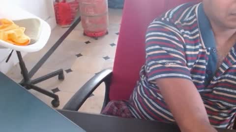 Snapshot of houseofwayne chatting on February 3, 5:16 am Cute Boy with Awesome Cock. online show from February 3, 5:16 am