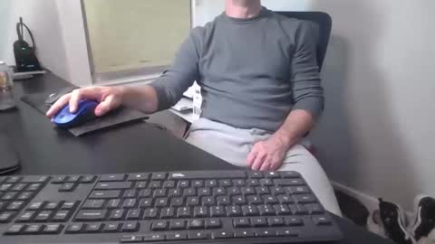 hoverday online show from October 16, 1:39 am