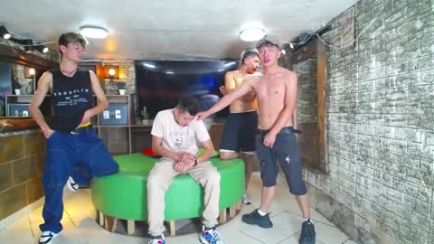 HOWENTS online show from January 13, 1:45 am