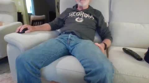 Snapshot of hp58 chatting on December 18, 2:53 am hp58 online show from December 18, 2:53 am