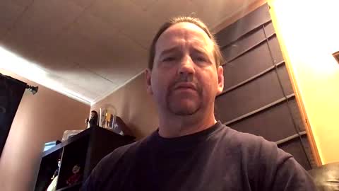 Snapshot of hpoker chatting on December 5, 3:30 pm hpoker online show from December 5, 3:30 pm