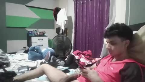 Snapshot of hsanchez6340 chatting on May 23, 8:40 am hsanchez6340 online show from May 23, 8:40 am