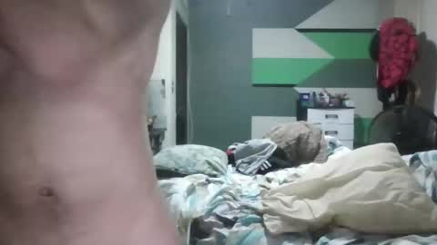 Snapshot of hsanchez6340 chatting on May 26, 12:56 pm hsanchez6340 online show from May 26, 12:56 pm