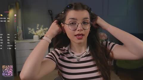 Diane online show from October 13, 7:58 pm