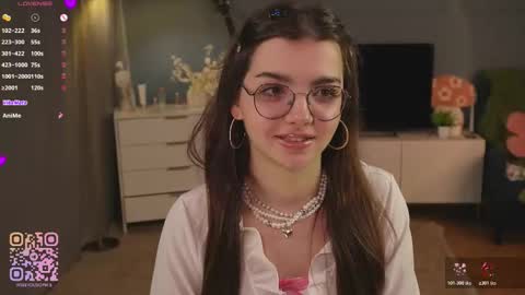 Diane online show from November 9, 7:34 pm