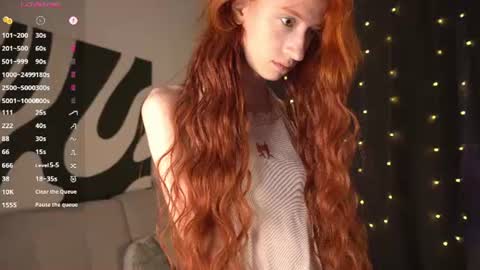 Snapshot of huba_booba chatting on June 12, 7:46 pm Diane online show from June 12, 7:46 pm