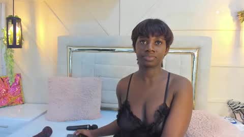 huddah online show from January 7, 2:19 pm