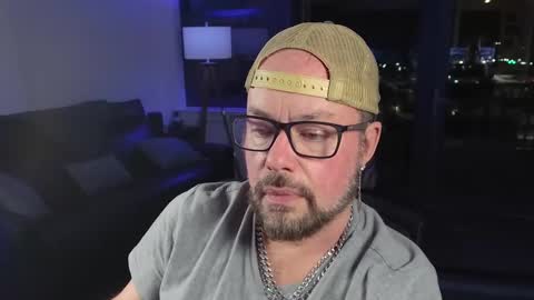 Snapshot of hudson_cage chatting on October 13, 4:34 am Hudson Cage formerly DCLthrKnkBoy online show from October 13, 4:34 am