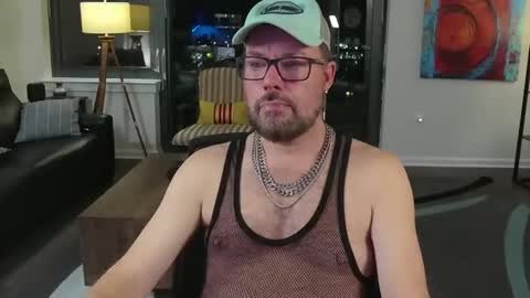 Snapshot of hudson_cage chatting on October 20, 4:24 am Hudson Cage formerly DCLthrKnkBoy online show from October 20, 4:24 am