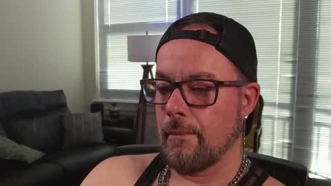 Snapshot of hudson_cage chatting on October 26, 9:10 pm Hudson Cage formerly DCLthrKnkBoy online show from October 26, 9:10 pm