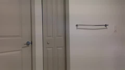 Snapshot of hugeblast chatting on October 11, 10:19 pm HugeBlast online show from October 11, 10:19 pm