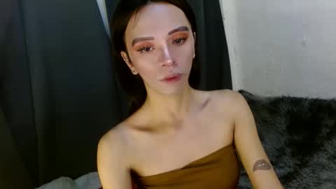 Cara online show from December 12, 9:19 am