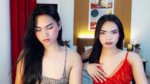 nathalie online show from October 19, 4:07 pm