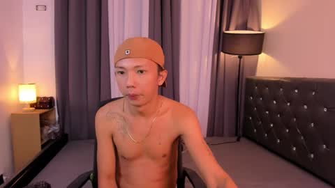 hugecock_pretty714250 online show from November 8, 7:01 pm