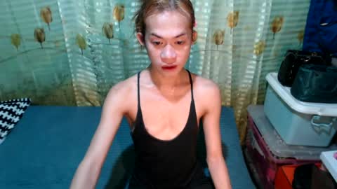 hugecockanna online show from July 19, 3:05 pm