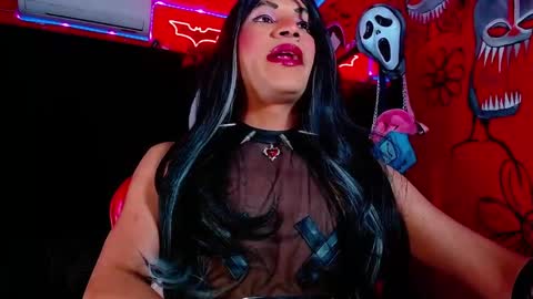 Snapshot of hugedaneska chatting on March 20, 10:09 am Danezka online show from March 20, 10:09 am