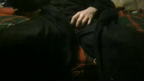 Snapshot of hugenob4u chatting on February 1, 6:17 pm hugenob4u online show from February 1, 6:17 pm