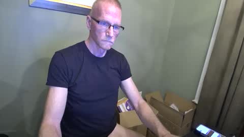 CAROLINA TIM online show from February 21, 1:06 am