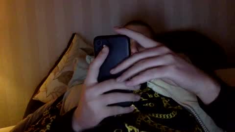 hugeswedishviking online show from December 17, 12:01 am