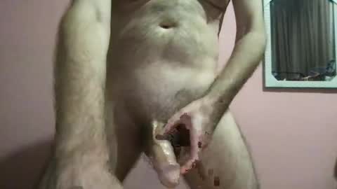 hugexxxcummer online show from February 3, 8:13 pm
