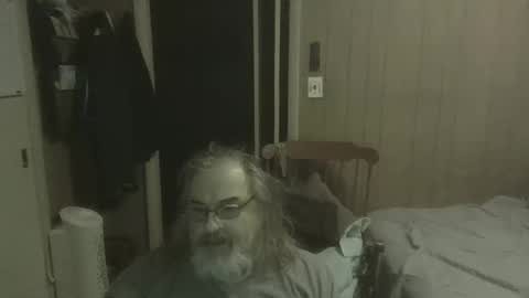 lonely huggy bear online show from February 6, 11:35 am