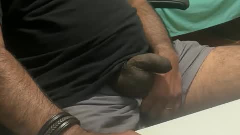 HunkyLover online show from April 21, 11:27 am