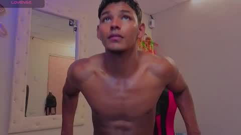 Hugo Cano online show from April 4, 12:20 am