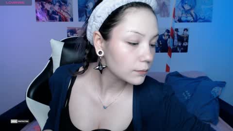 Snapshot of hugomin chatting on December 15, 12:40 am HugoMin online show from December 15, 12:40 am